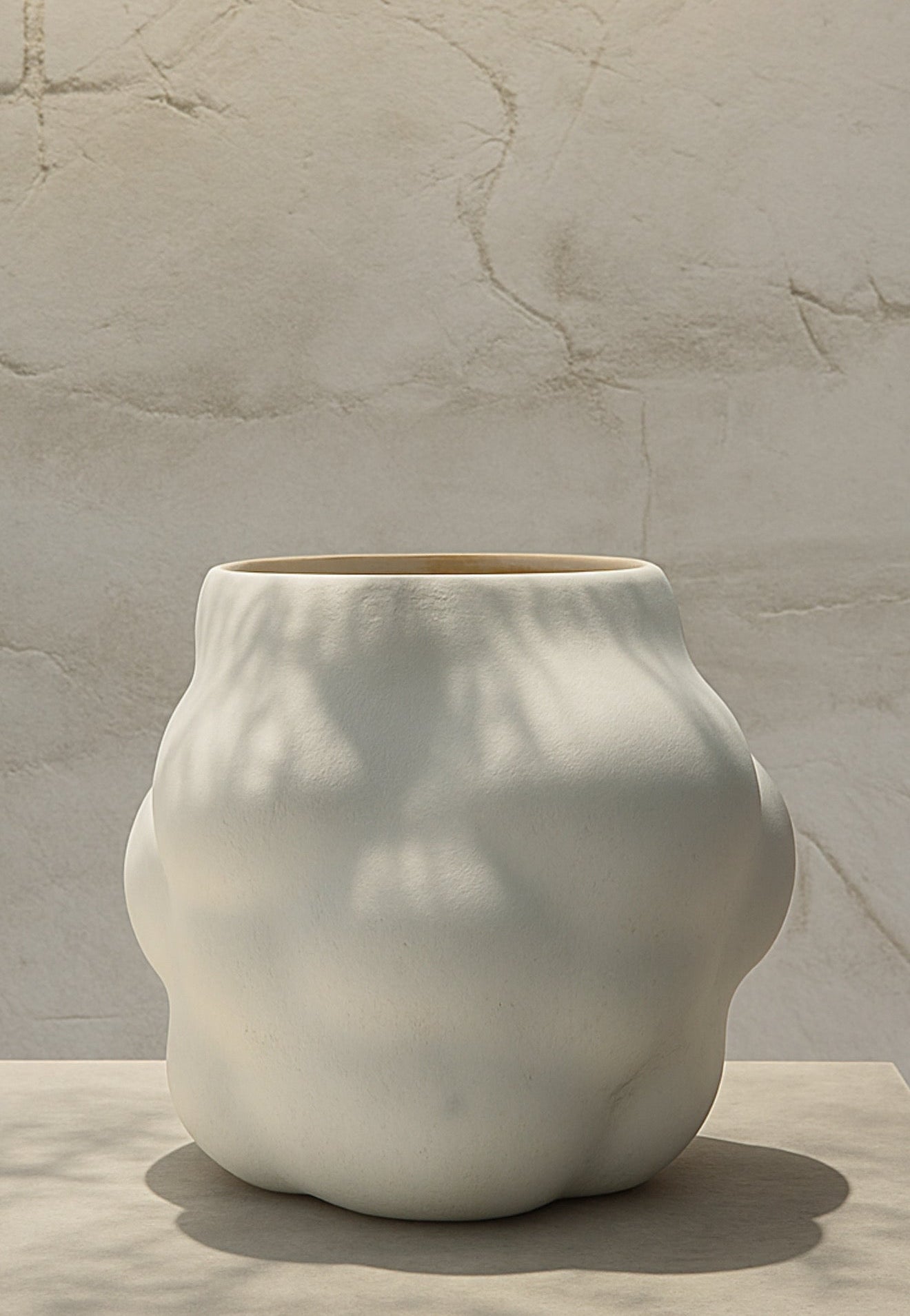 Cache pot N.06
